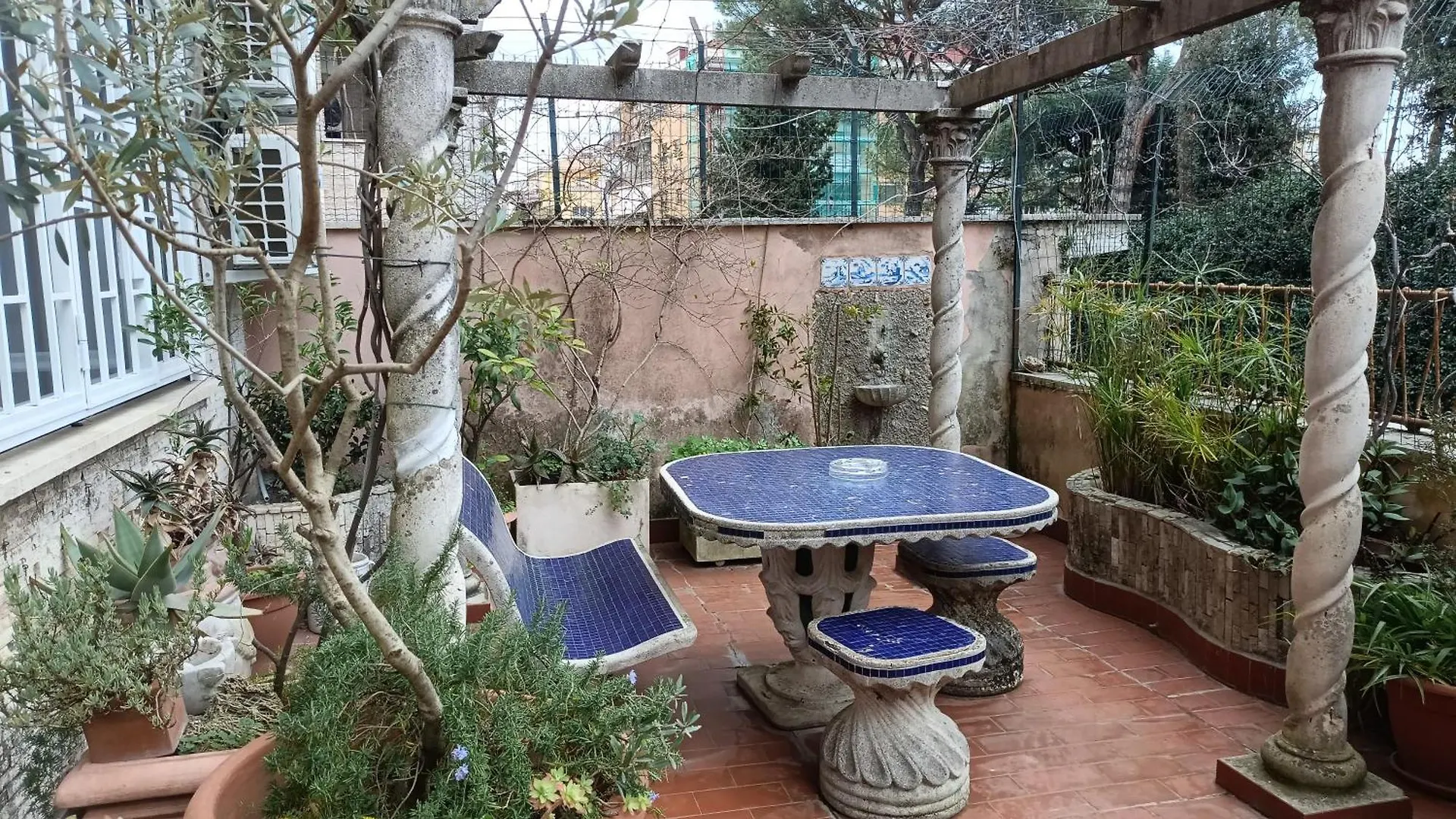 Vatican Treasure Garden ローマ 0*,  イタリア